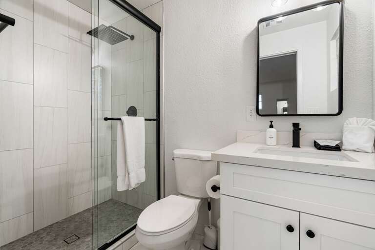 Guest Room with attached 3/4 bathroom