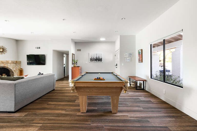 Professional pool table!