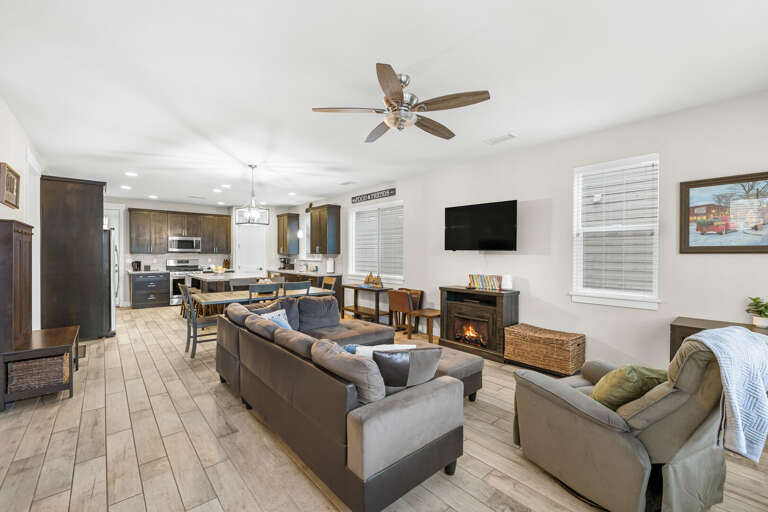 Plenty of room for the whole family!