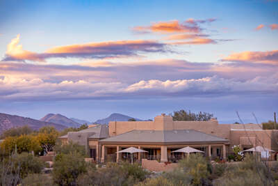 Community Center with all amenities you could ask for.