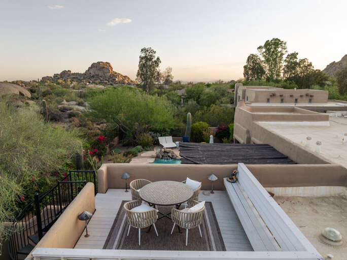 Take in panoramic desert and mountain views from the rooftop deck, complete with comfortable seating for morning coffee or evening cocktails.