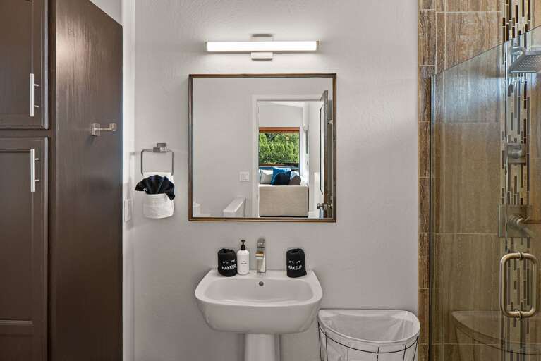 Full Bathroom w/ Shower Off of Main Suite