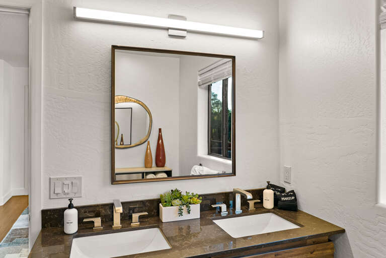 His & Hers Sinks in Full Bathroom