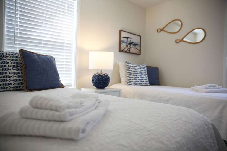 Beach bungalow vibes. Freshly painted, newly decorated and new flooring throughout. Beach bungalow vibes. Freshly painted, newly decorated and new flooring throughout.