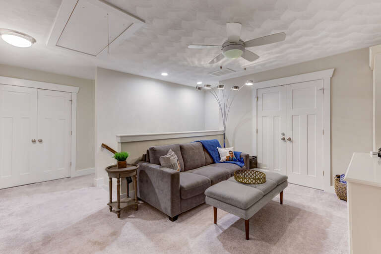 Third floor loft hangout Third floor loft hangout