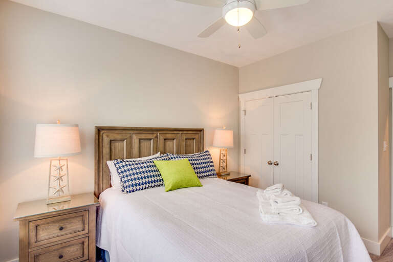 Queen bedroom second floor Queen bedroom second floor