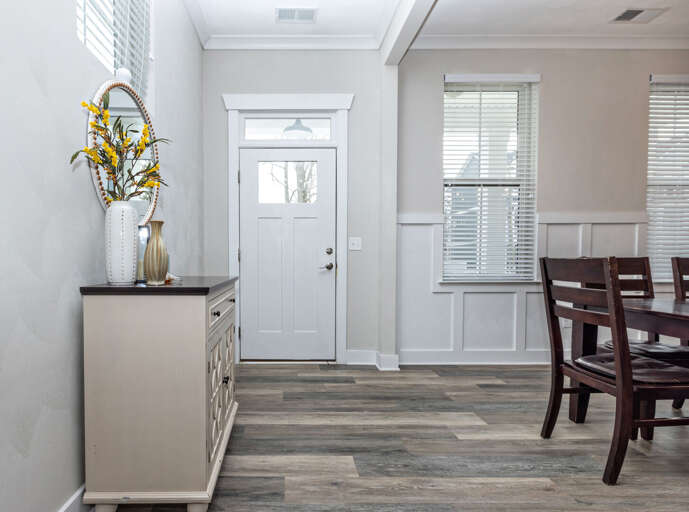 Front entrance and dining room Front entrance and dining room