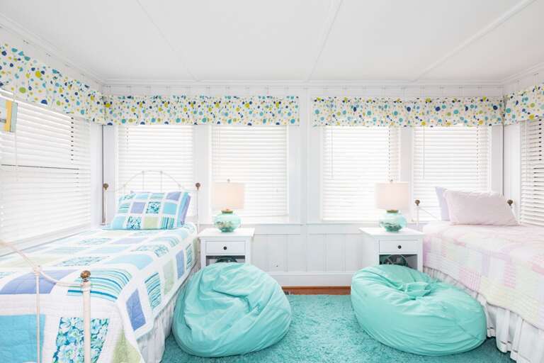 Guest Room, Twin Beds Guest Room, Twin Beds