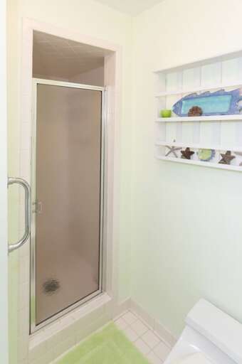 Master shower Master shower