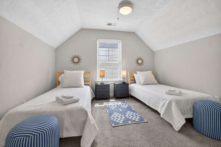 Twin bedroom, two twin beds. Third floor.