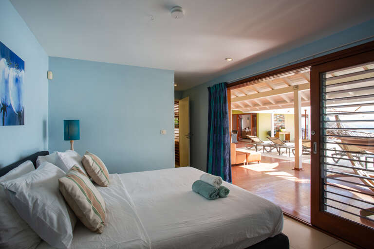 Vacation Rental Curacao master bedroom