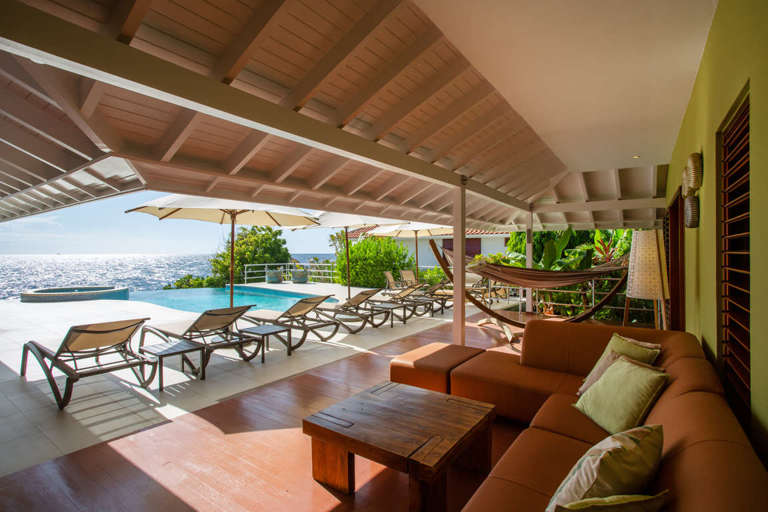 sunbed a round the pool