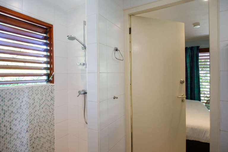 Curacao vacation home: Shower of Villa Sea Paradise Curacao