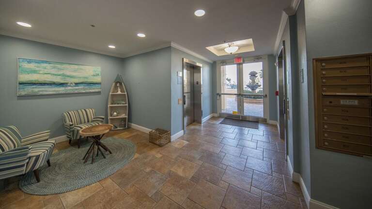 1st Floor Lobby Entrance / Welcome Center