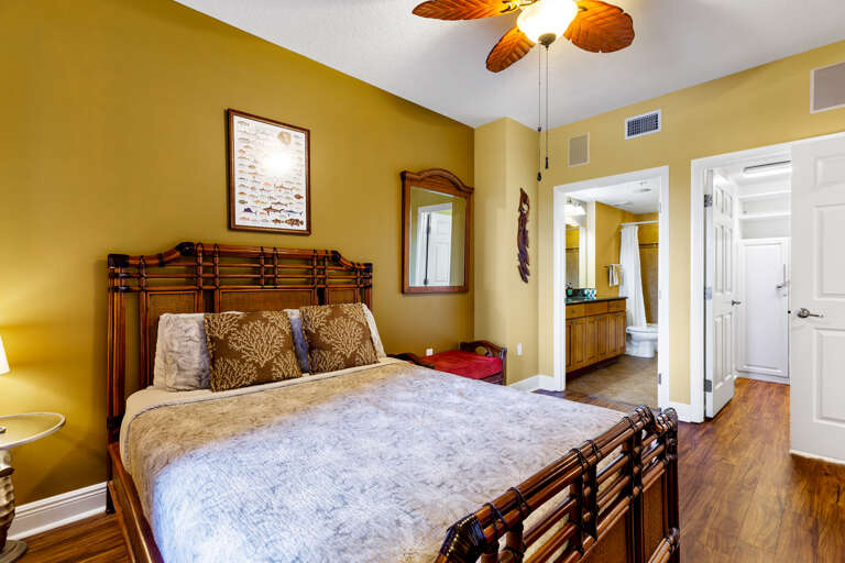 Guest Suite w/Bath