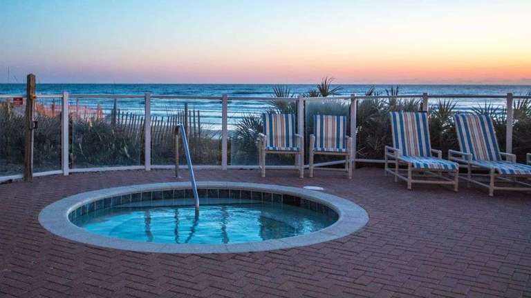 Hot tub is oceanfront as is the pool. Hot tub is oceanfront as is the pool.