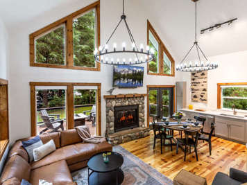 Apres Lodge