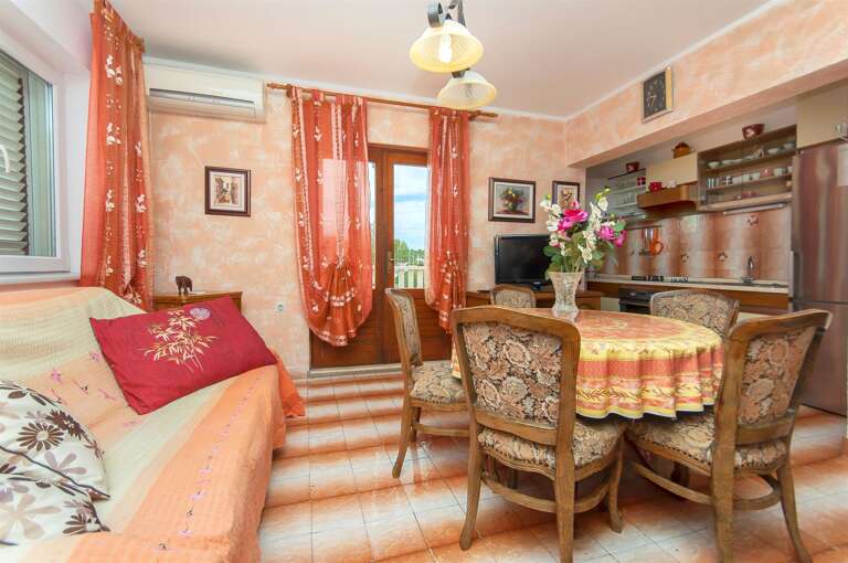 Rogoznica Apartment Rental