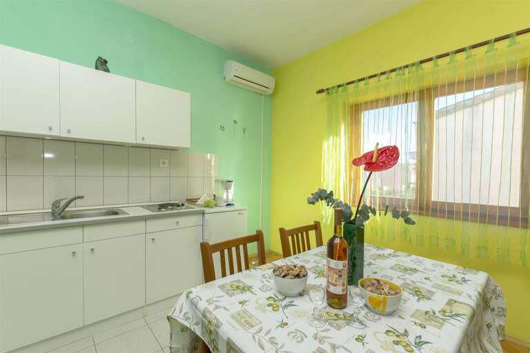 Brodarica Apartment Rental