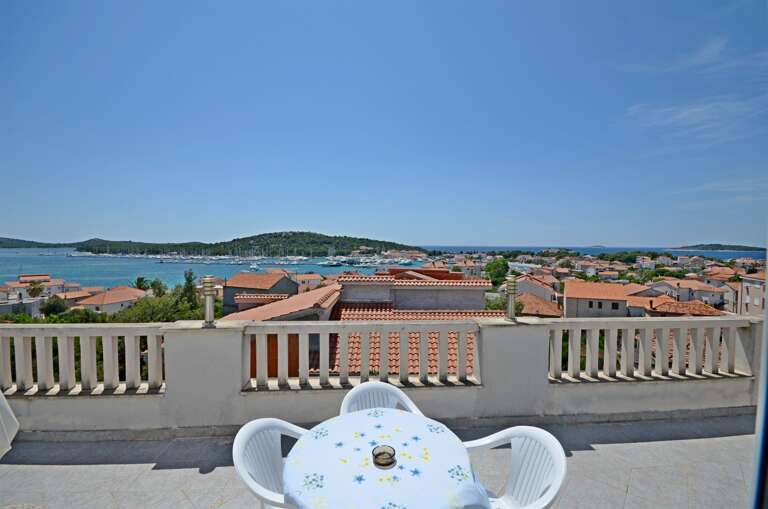 Rogoznica Apartment Rental