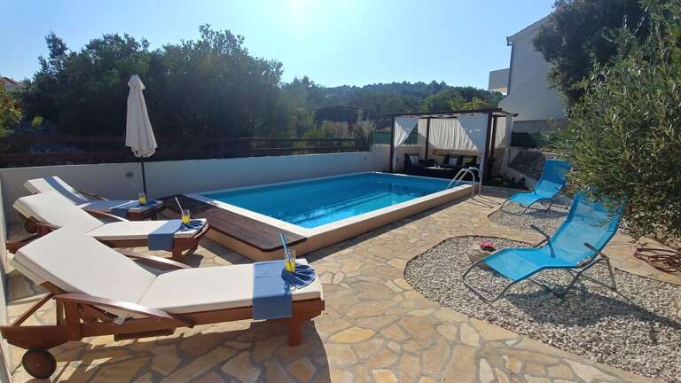 Apartment Rental
