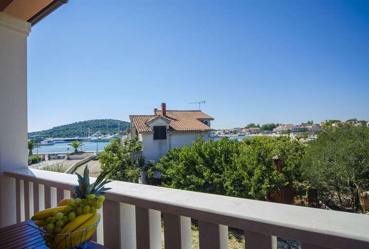 Rogoznica Apartment Rental