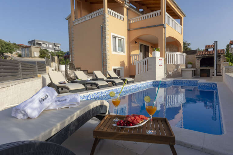 Razanj Home Rental