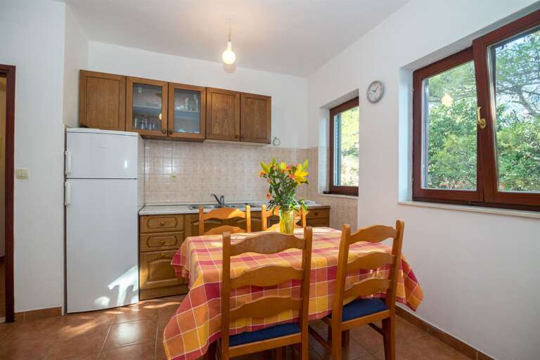 Mimice Apartment Rental