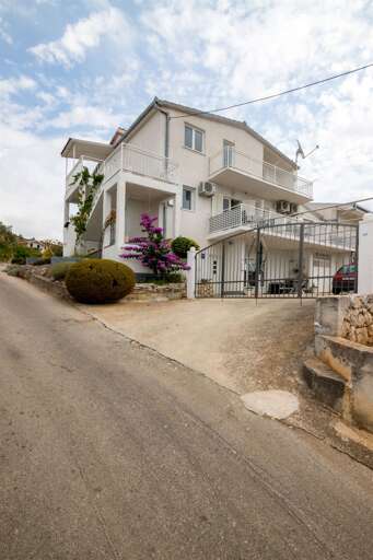 Marina Apartment Rental