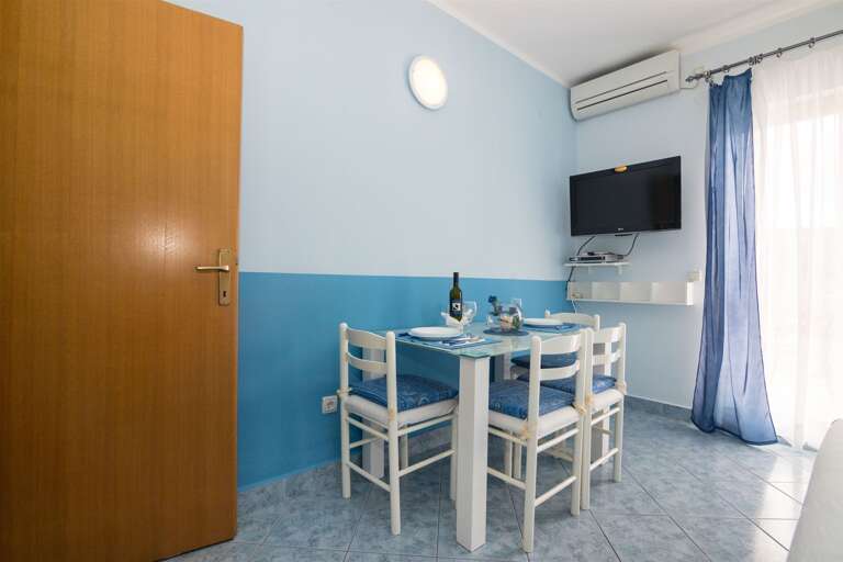 Marina Apartment Rental