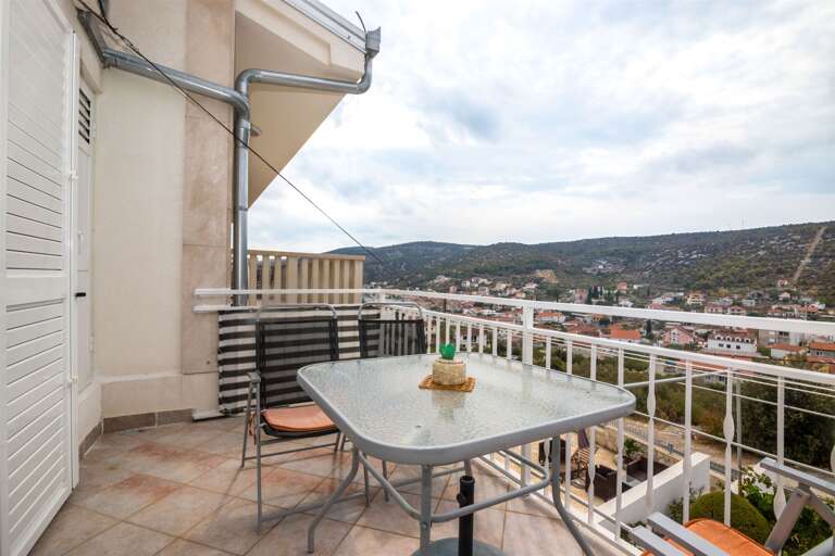 Marina Apartment Rental