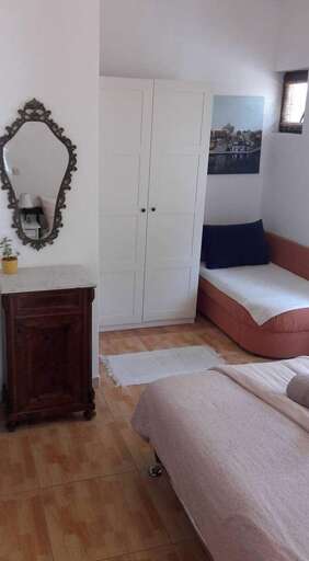 Vrboska Apartment Rental