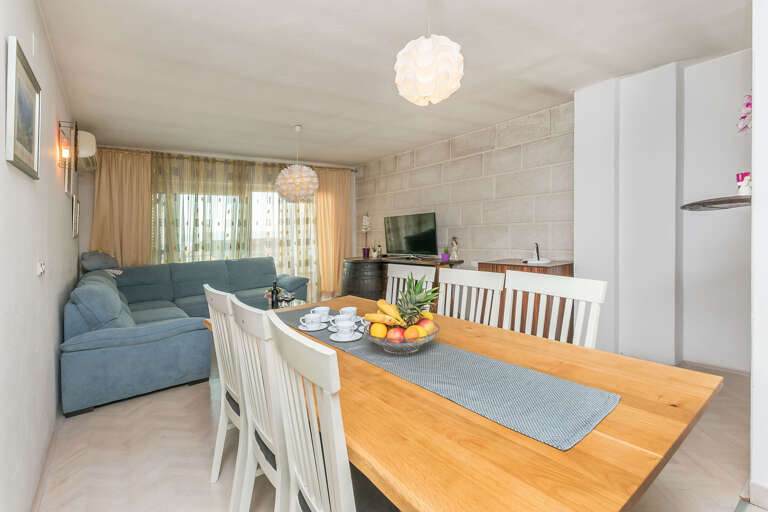 Makarska Apartment Rental