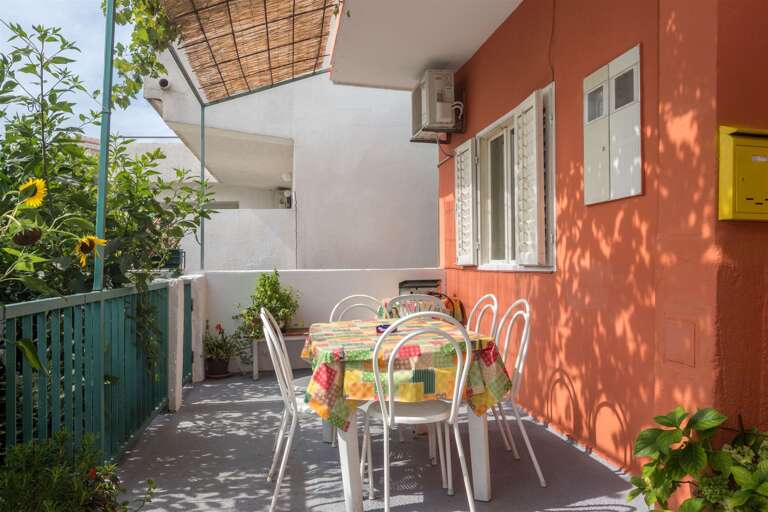 Igrane Apartment Rental