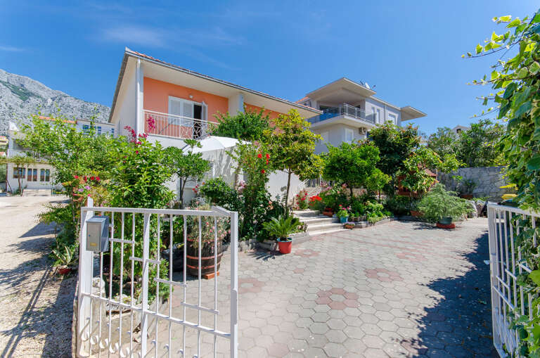 Peljesac Peninsula Apartment Rental