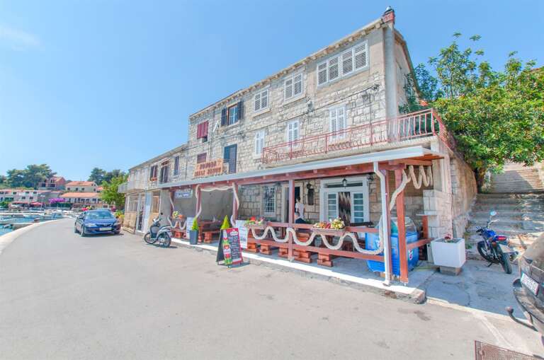Smokvica Apartment Rental