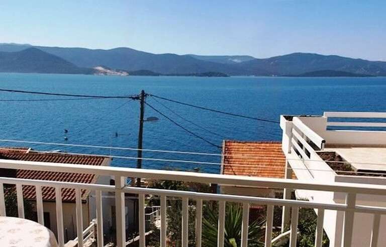 Komarna Apartment Rental