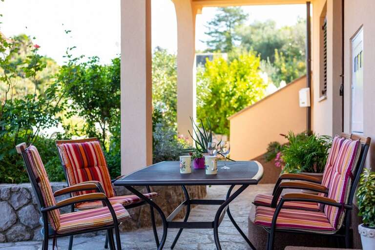 Vrbnik Apartment Rental