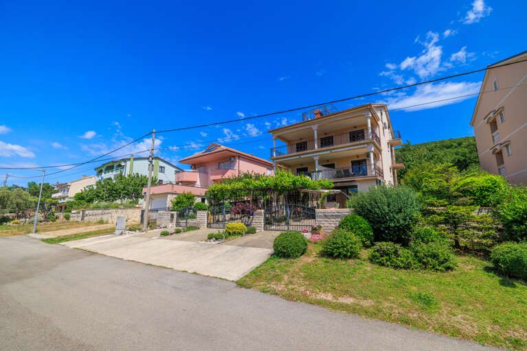 Crikvenica Apartment Rental