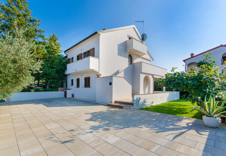 Porec Apartment Rental