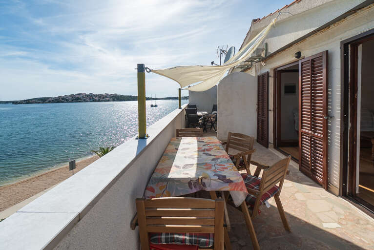 Podglavica Apartment Rental