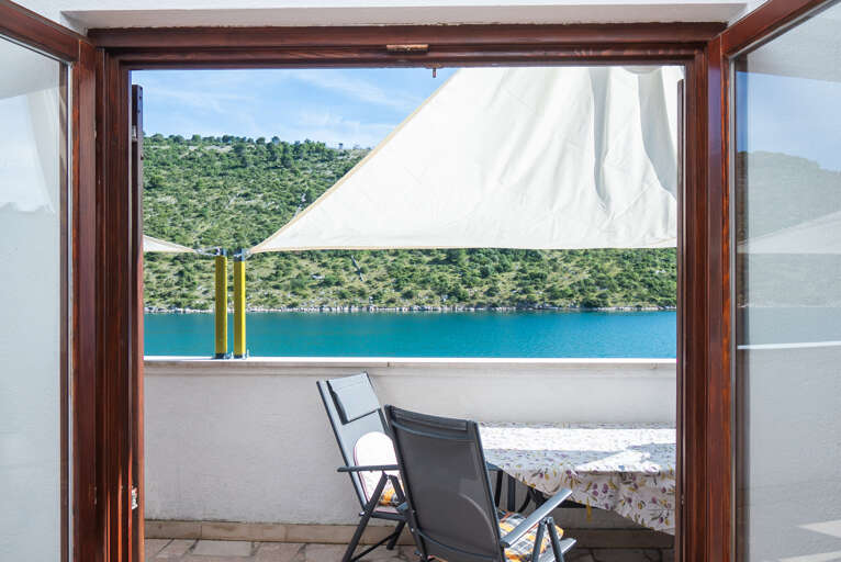 Podglavica Apartment Rental