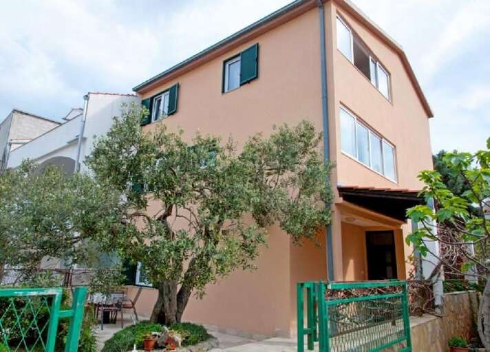 Rogoznica Apartment Rental