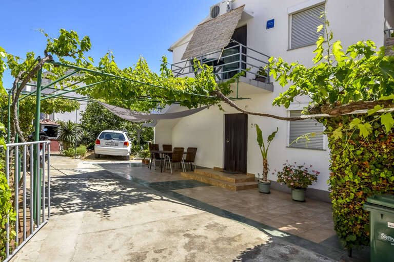 Rogoznica Apartment Rental