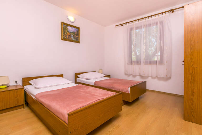 Rogoznica Apartment Rental