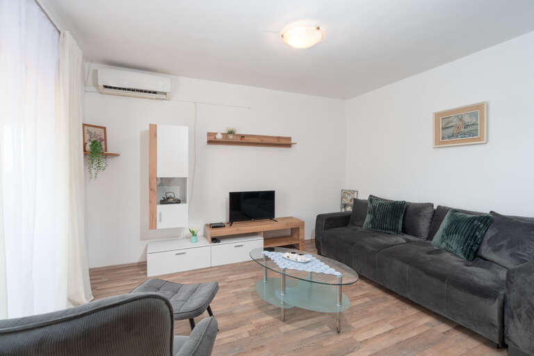 Povljana Apartment Rental