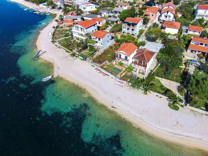 Podglavica Apartment Rental