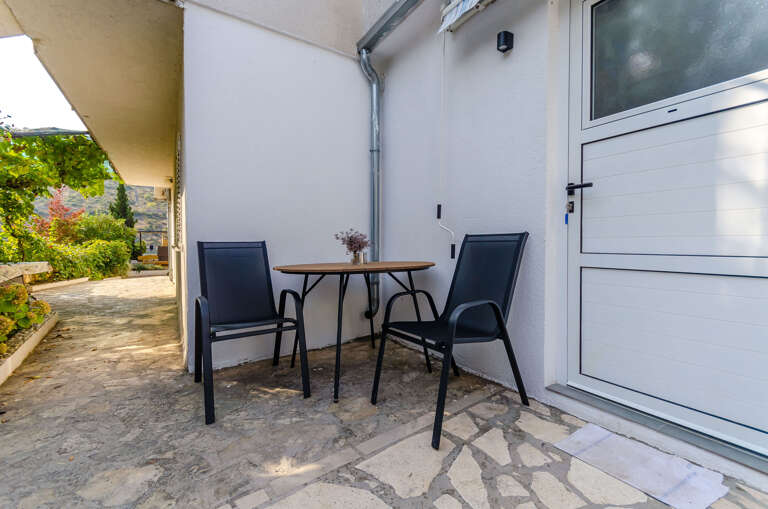Podglavica Apartment Rental