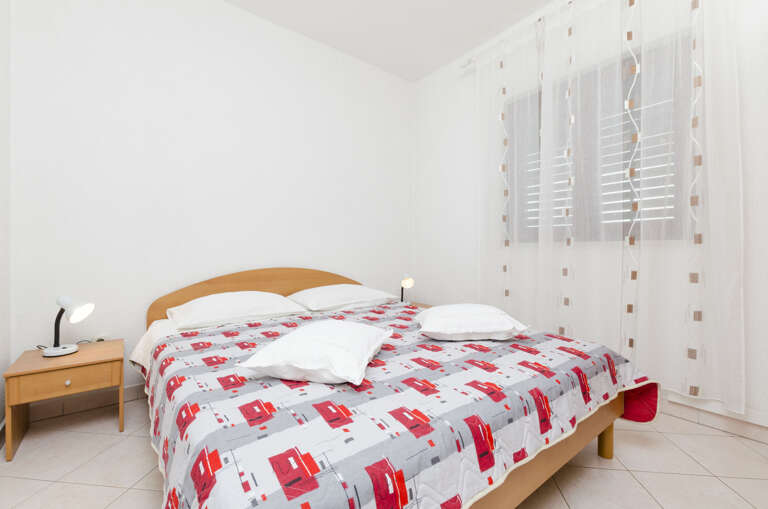 Pirovac Apartment Rental