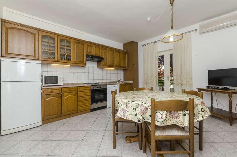 Primosten Apartment Rental